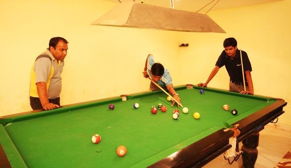 Horseland Hotel & Mountain Spa Matheran Bagian luar foto